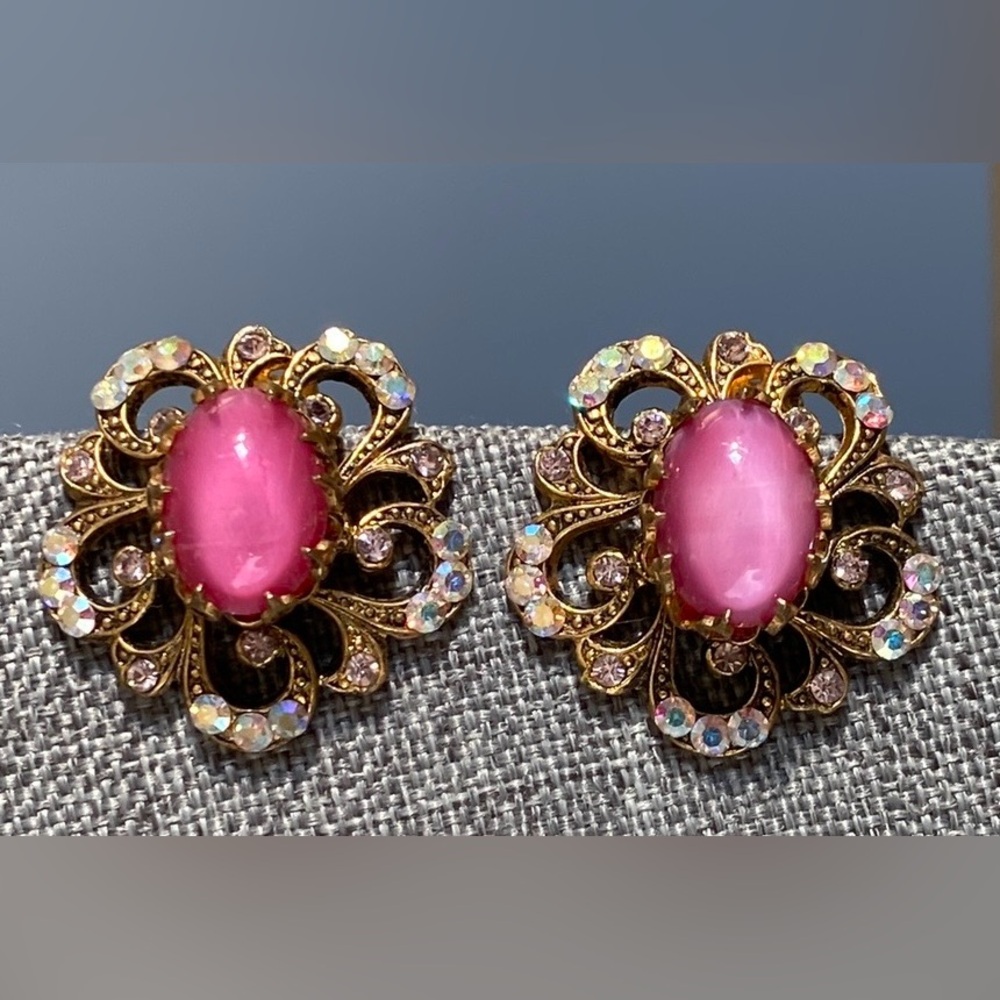 Elegant Pink and Gold Floral Earrings